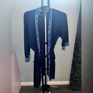 NWOT Joyspun Floral Trim Navy Robe